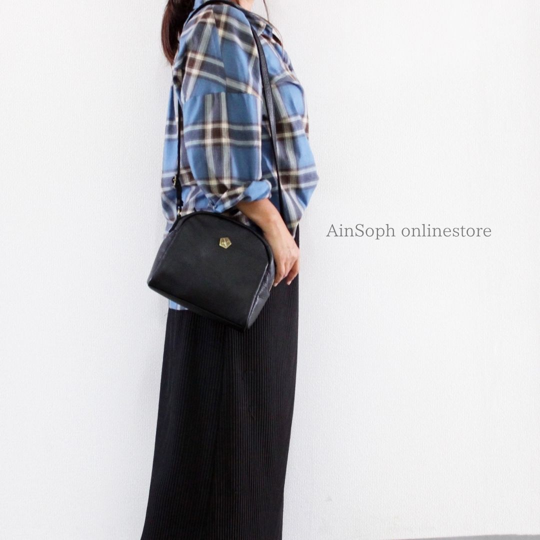 Ain Soph セカンドレーベル】ブラックシリーズ 撥水レザー ショルダー