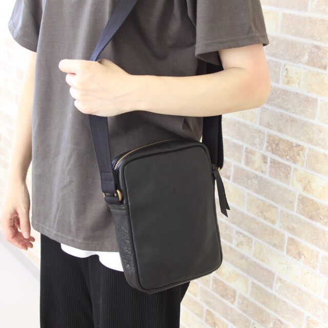 ASE1601-STN/Ain Soph 2nd label(アインソフセカンドレーベル)横型ショルダーバッグ