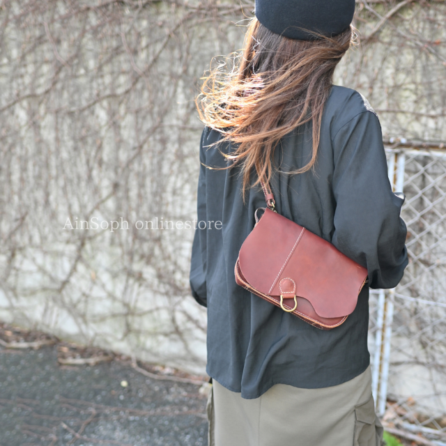 【HPレザー】Ain Soph(アインソフ) クラシカル 切りっぱなしショルダーバッグ ｜ASE1852-HP