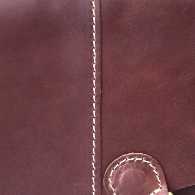 【HPレザー】Ain Soph(アインソフ) クラシカル 切りっぱなしショルダーバッグ ｜ASE1852-HP