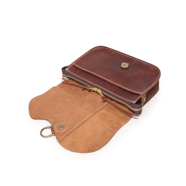 【HPレザー】Ain Soph(アインソフ) クラシカル 切りっぱなしショルダーバッグ ｜ASE1852-HP